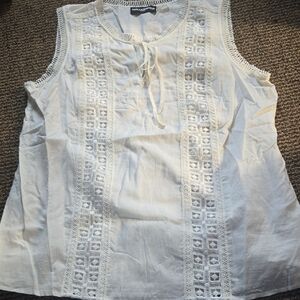 Karl Lagerfeld White Cotton Crochet Lace Detail Sleeveles Blouse💫